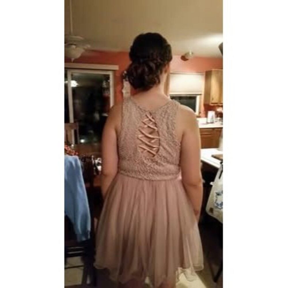 Short formal dress